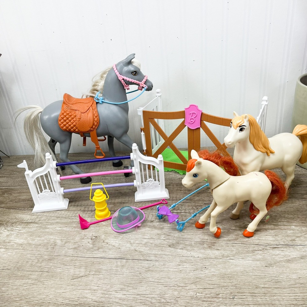 Barbie Horse Playset Lot Mattel Grey White Horses Foal Stable Accessories
